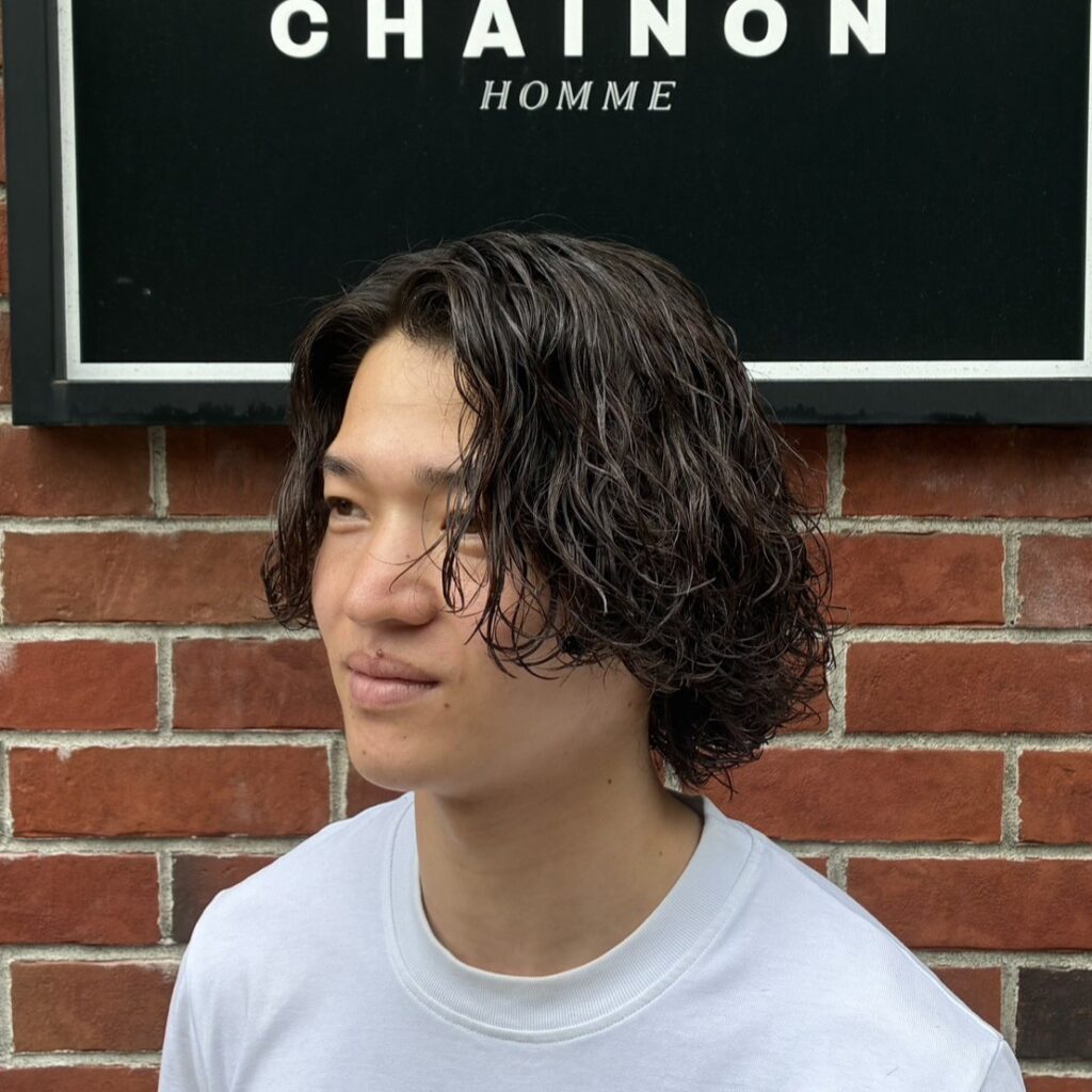 CHAINON HOMME 梅田のセンターパートスタイル