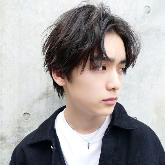 CHAINON HOMME 梅田のセンターパートスタイル