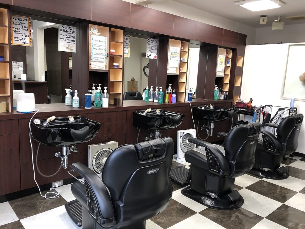 エン フェイバリット ヘアーの店内写真