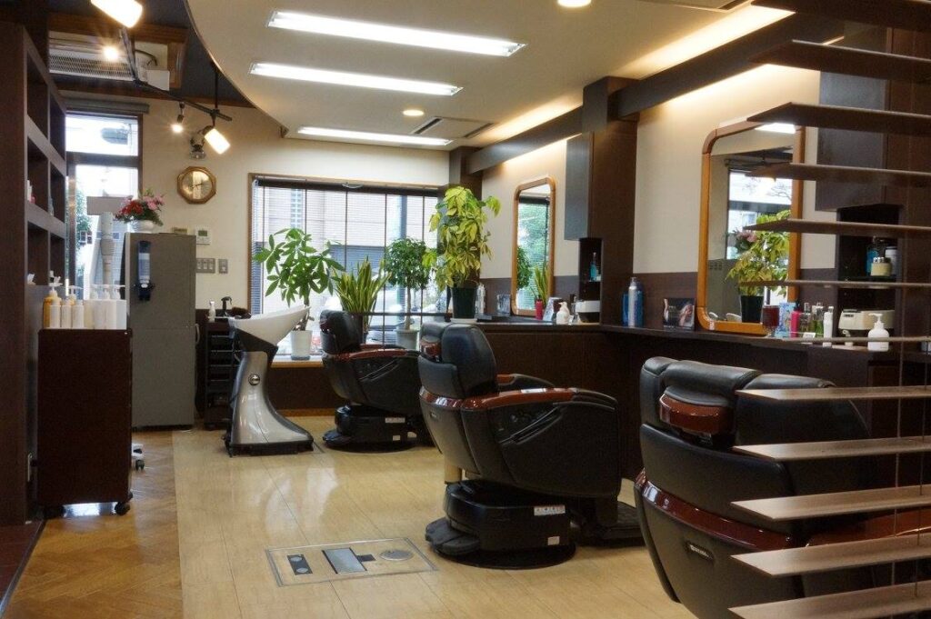Hair cut salon ふくだの店内写真