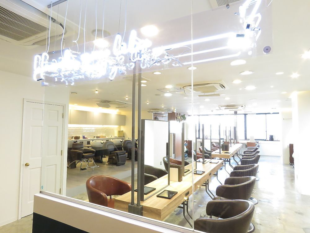 hair brace千葉の店内写真