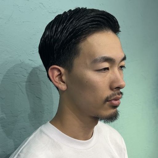IGGY HAIR SHOPのサイドパートスタイル