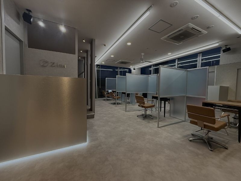 天神でメンズにおすすめの美容室Men’s salon Zina 天神の店内の写真