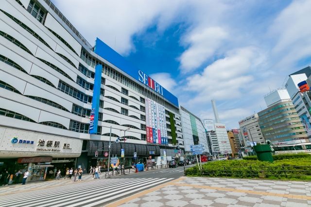 池袋駅周辺の写真