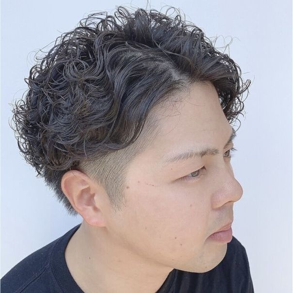 Men's salon Swell 津田沼店のメンズツーブロックパーマスタイル