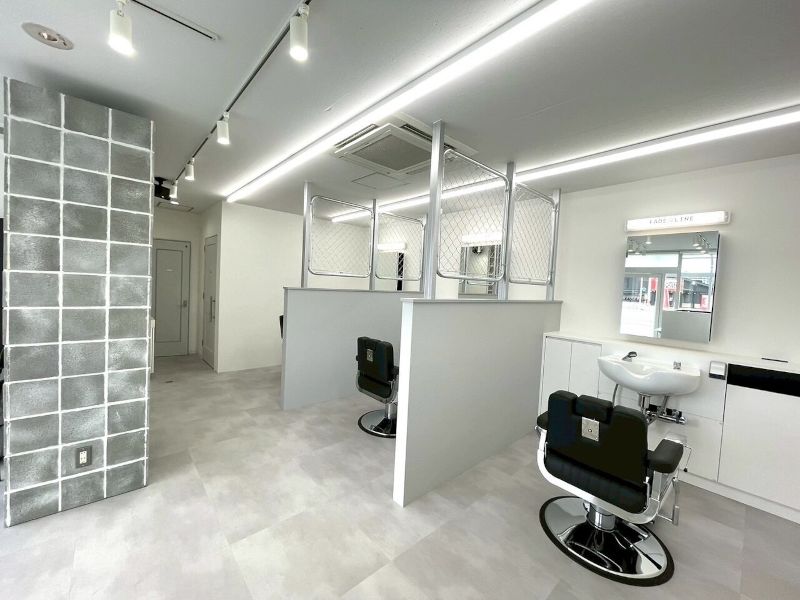 FADE&LINE the BARBER 山形大野目店の店内空間