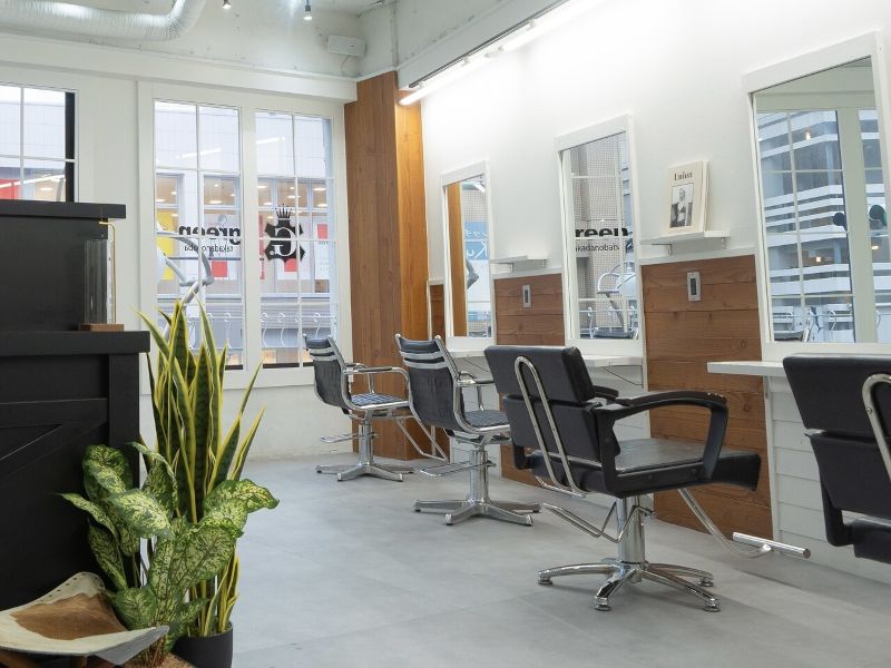 greenの落ち着いた雰囲気の店内