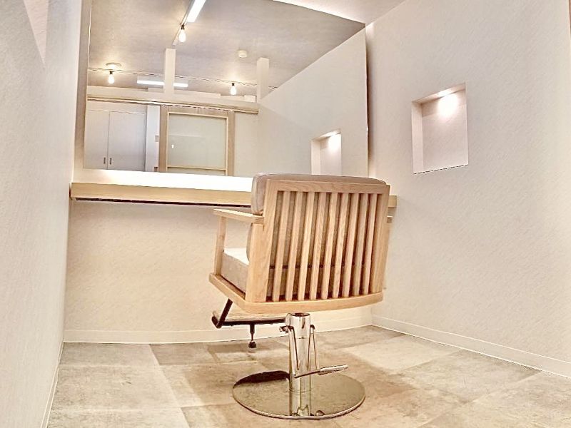 ECLART IriS 高田馬場店の店内写真