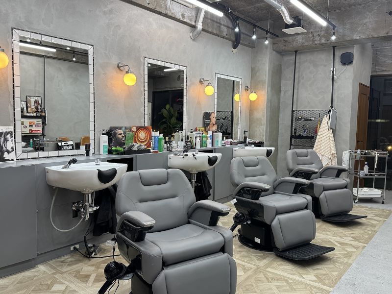 Dawgs barber shopの店内写真