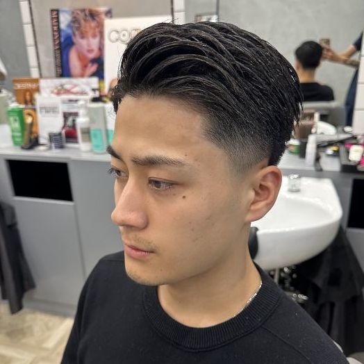 Dawgs barber shopのフェードカット
