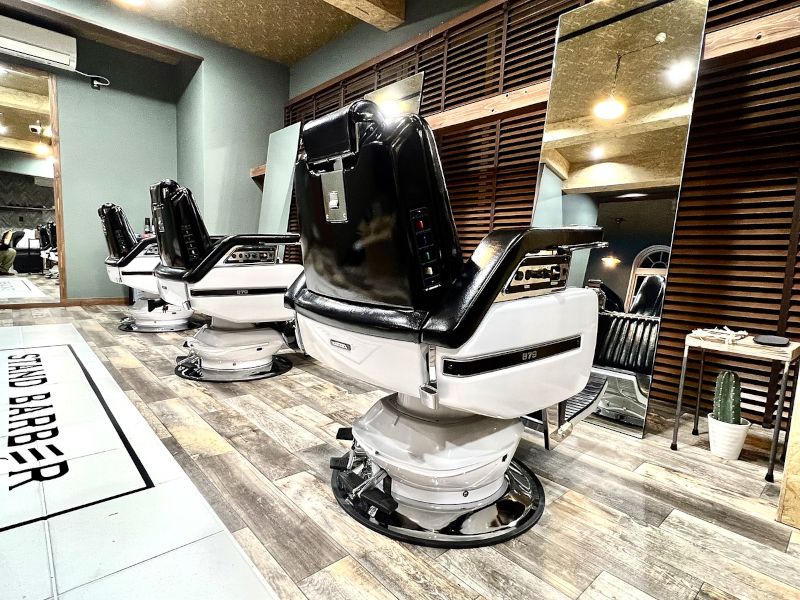 STAND BARBER for men'sの店内写真